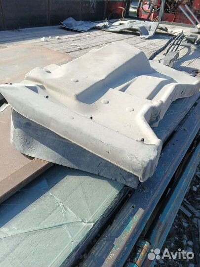 Исузу Форвард кабина в разборе