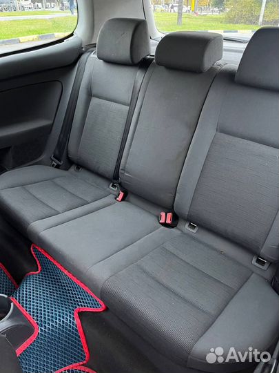 Volkswagen Golf 1.4 МТ, 2003, 233 443 км