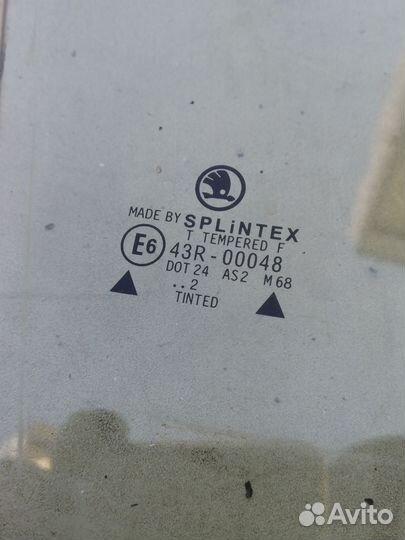 Стекло двери передней правой для Skoda Fabia 2002г