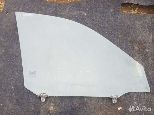 Переднее левое стекло Hyundai Elantra xd