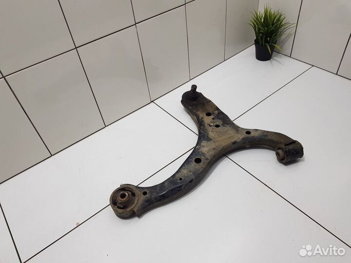 Рычаги подвески передний правый