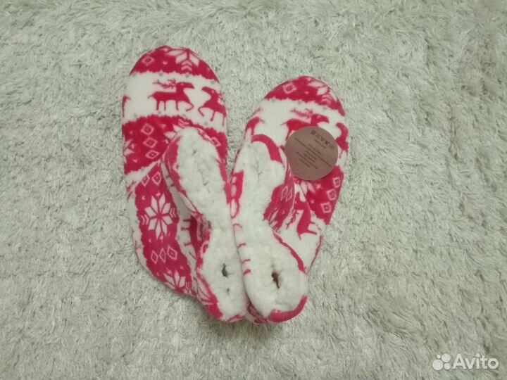 Женские тапочки