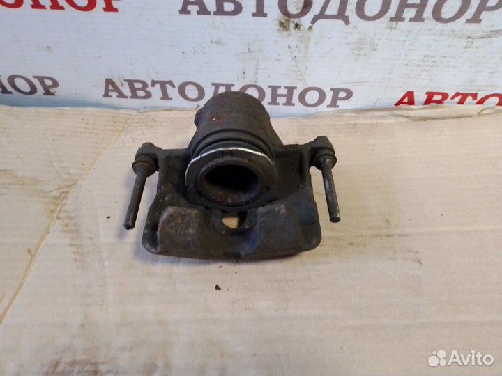 Суппорт тормозной передний правый Mercedes-Benz