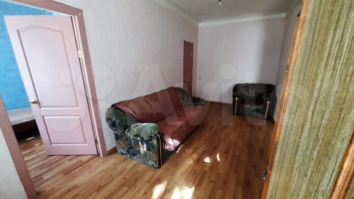 2-к. квартира, 41 м², 1/3 эт.