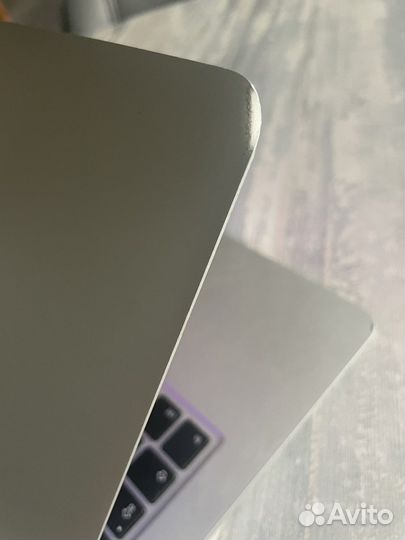 2017г., Macbook Air a1466