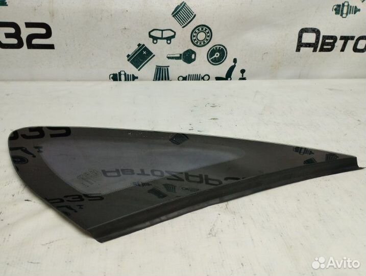 Форточка задняя правая Ford Focus 2005 2006 2007