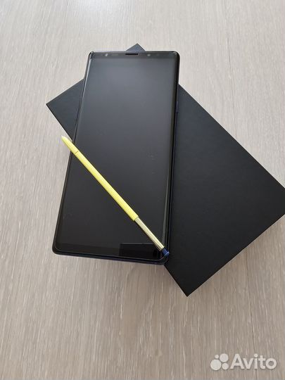 Продам телефон