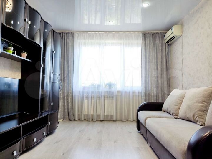 2-к. квартира, 50,6 м², 4/10 эт.