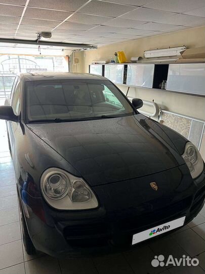 Porsche Cayenne 3.2 AT, 2004, 235 500 км