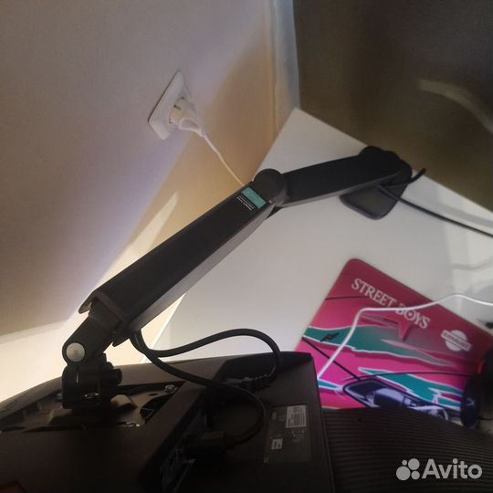 Монитор 2к 155гц + кронштейн