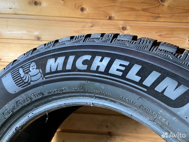 Michelin X-Ice North 4 SUV 245/55 R19 107T