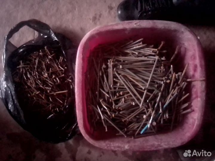 Гвозди новые 15 кг