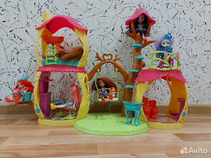 Домик для кукол