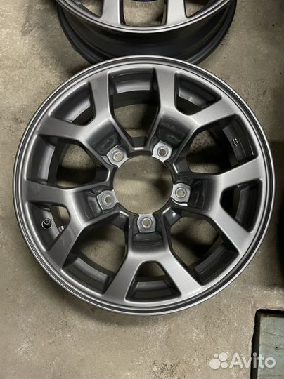 Диски Suzuki Jimny R15