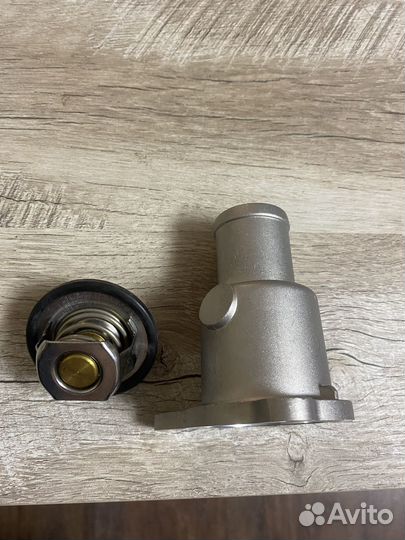 Корпус термостата renault + термостат