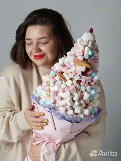 Сладкие букеты из конфет, зефира