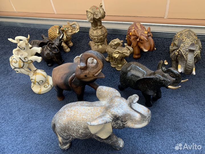 Фигурка слон