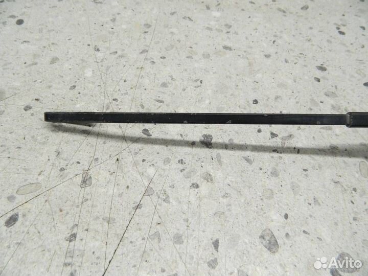 Поводок стеклоочистителя передний правый BMW 7-Ser