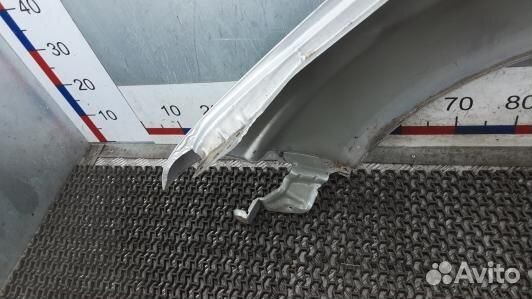 Крыло переднее правое nissan navara D40 (LEA26EC01