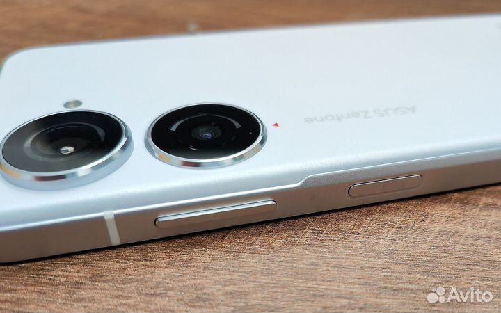 Asus zenfone 10 8/256