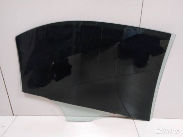 Стекло двери задней левой Mazda 6 GG 2002-2007