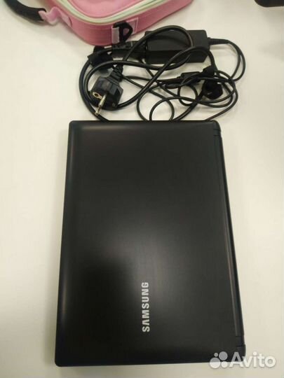 Ноутбук Samsung N145