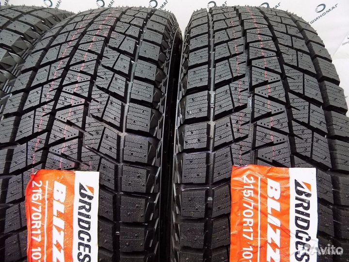 Bridgestone Blizzak DM-V3 215/65 R16 102
