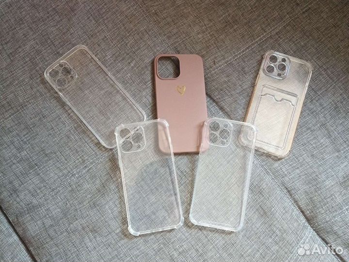 Чехлы на iPhone 13 и 13 Pro