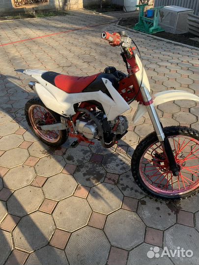 Продам мотолэнд crf 125