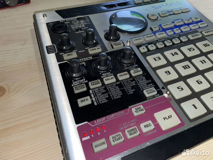 Roland SP-555 Семплер