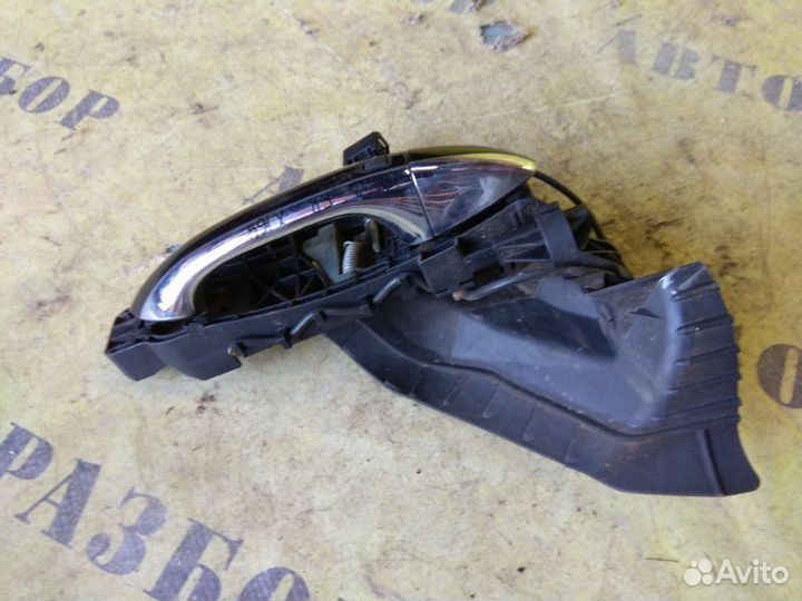 Ручка двери передней правой наружняя Mercedes Benz