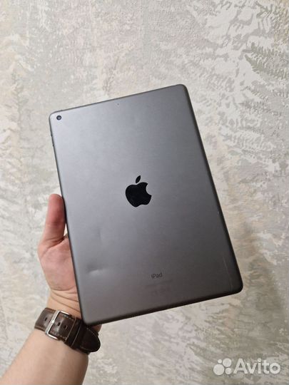 iPad 8 2020