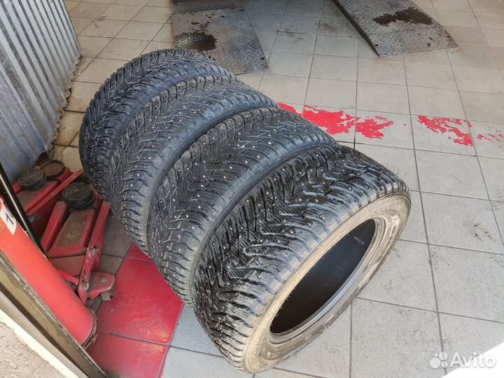 Nokian Tyres Hakkapeliitta 8 SUV 225/60 R17 103T