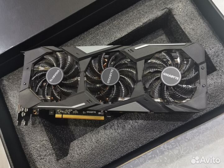 Gigabyte AMD Radeon RX 5600 XT gaming OC