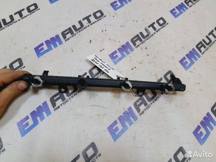 Топливная рампа Рено Меган 2