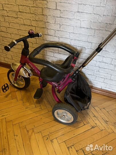 Детский трехколесный велосипед
