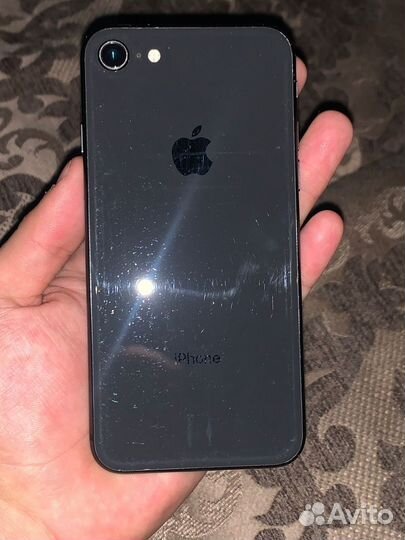 iPhone 8, 64 ГБ