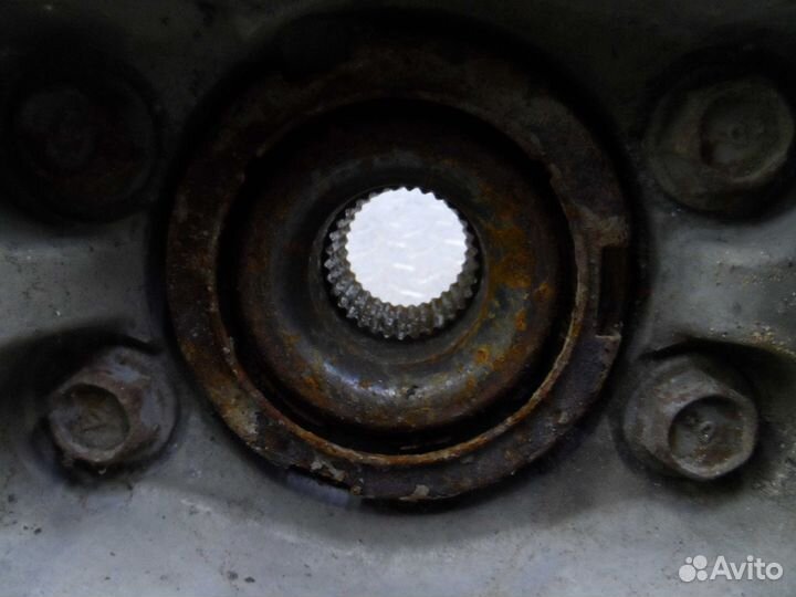 Кулак поворотный правый Nissan Murano Z51