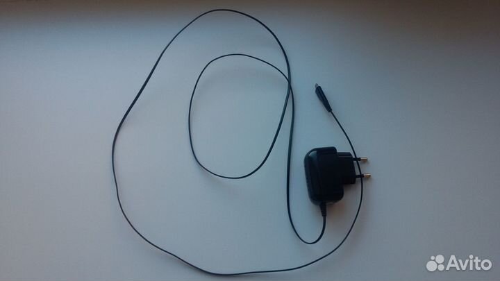 Зарядное устройство Samsung (на запчасти)