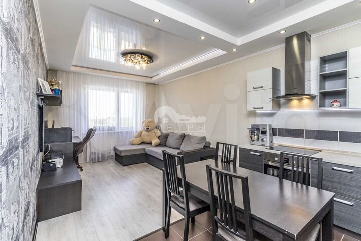 2-к. квартира, 67 м², 11/17 эт.