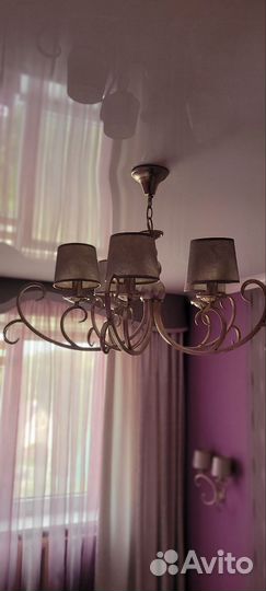 Люстра и 2 бра