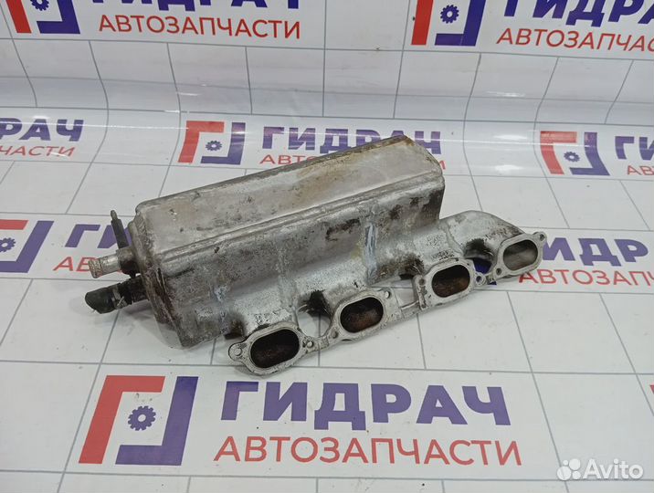 Коллектор впускной левый Land Rover Range Rover (L