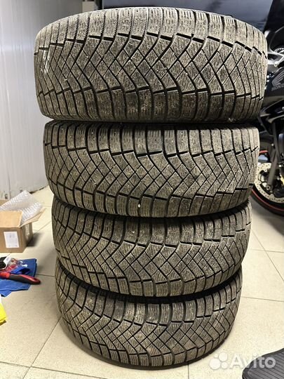 Pirelli Ice Zero FR 205/55 R16 T