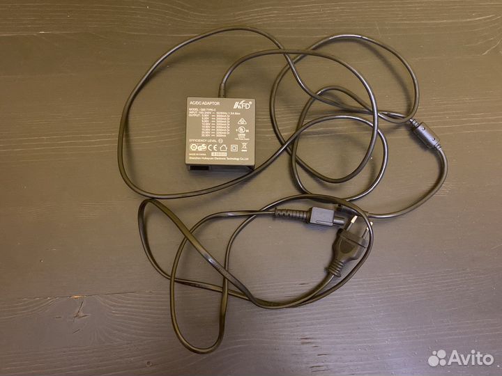 Зарядка для ноутбука 65 вт (сломан штекер)