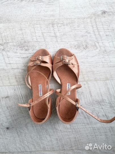 Танцевальные туфли стелька 20 см