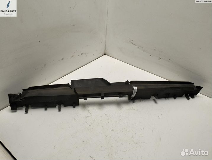 Воздуховод 8200158163 на Renault Scenic II (2003-2009)