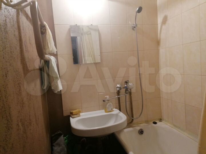 Комната 12,3 м² в 3-к., 3/9 эт.