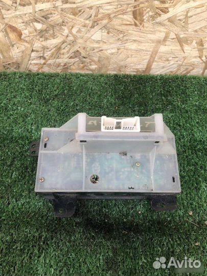 Блок управления климатом Toyota Corona Exiv ST200