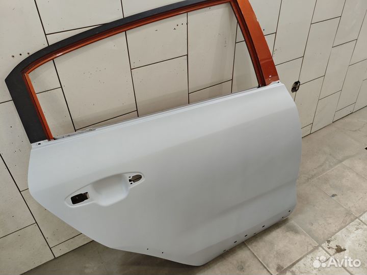 Дверь задняя правая Kia Rio x line (Rio X)