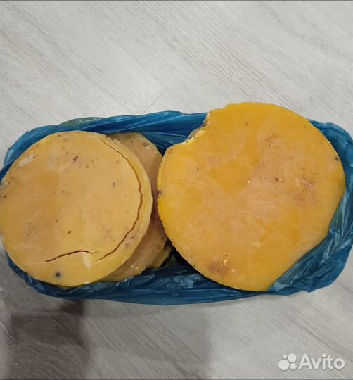 Воск пчелиный светлый